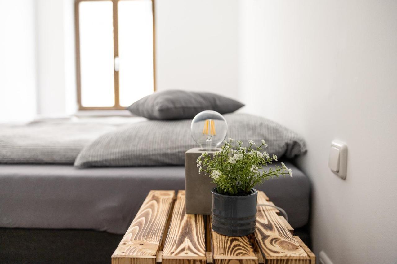 Apartments Am Neuen Theater - Altstadt - Zentral - Kueche - Wifi - Powered By Ko-Living Halle  Dış mekan fotoğraf