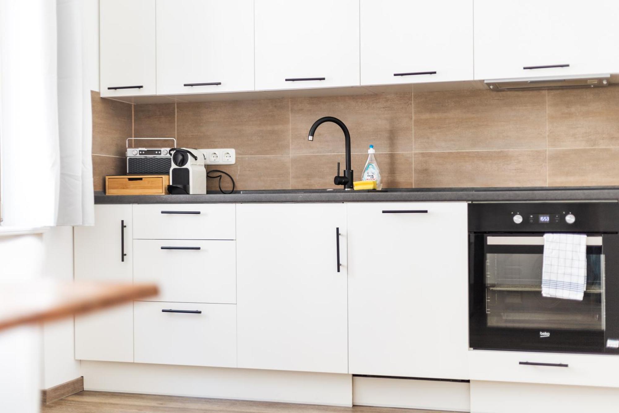 Apartments Am Neuen Theater - Altstadt - Zentral - Kueche - Wifi - Powered By Ko-Living Halle  Dış mekan fotoğraf